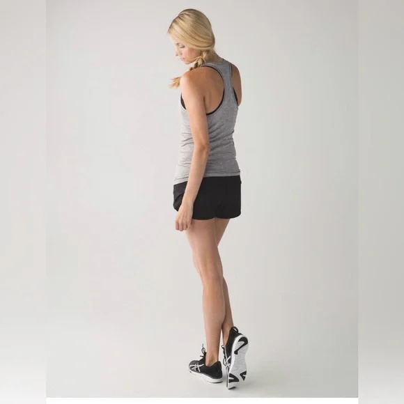 Lululemon Speed Short 4-way Stretch, Size 8 - Picture 4 of 10